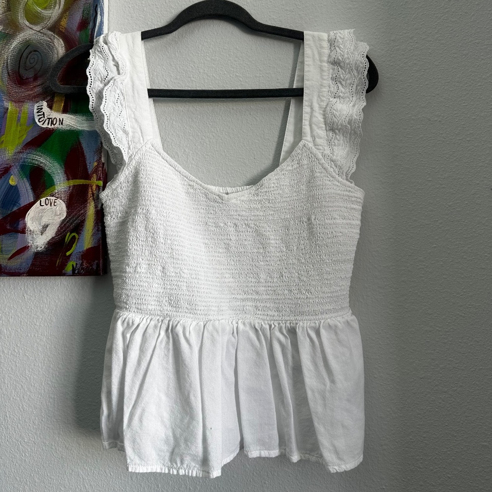 Old Navy White Peplum Tank Top | Lace Straps | Size M